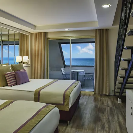 Delphin Diva Premiere Resort