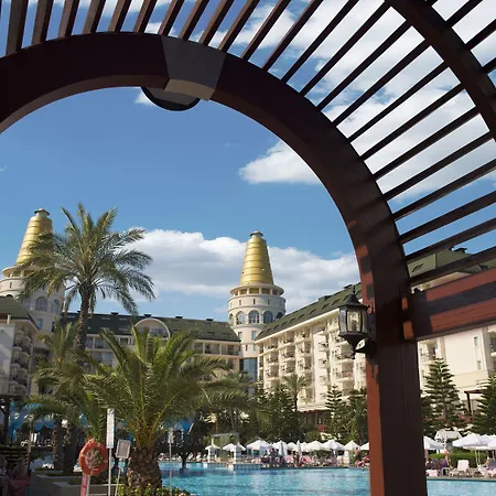 Delphin Diva Premiere Resort