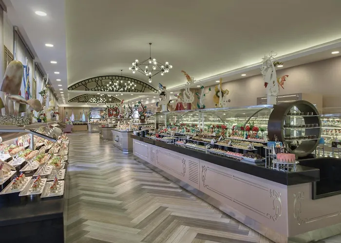 منتجع دولفين ديفا بريمير أنطاليا